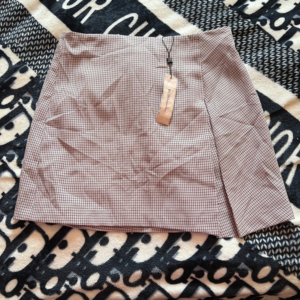 BCBGeneration BNWT skirt